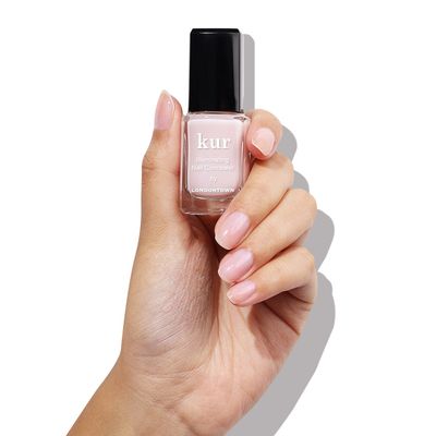 LONDONTOWN kur Pink Nail Conceal &amp; Go Duo Set, Includes Pink Nail Illuminating Concealer &amp; Gel Genius Top Coat, 2 Piece Set, 0.4 Fl Oz