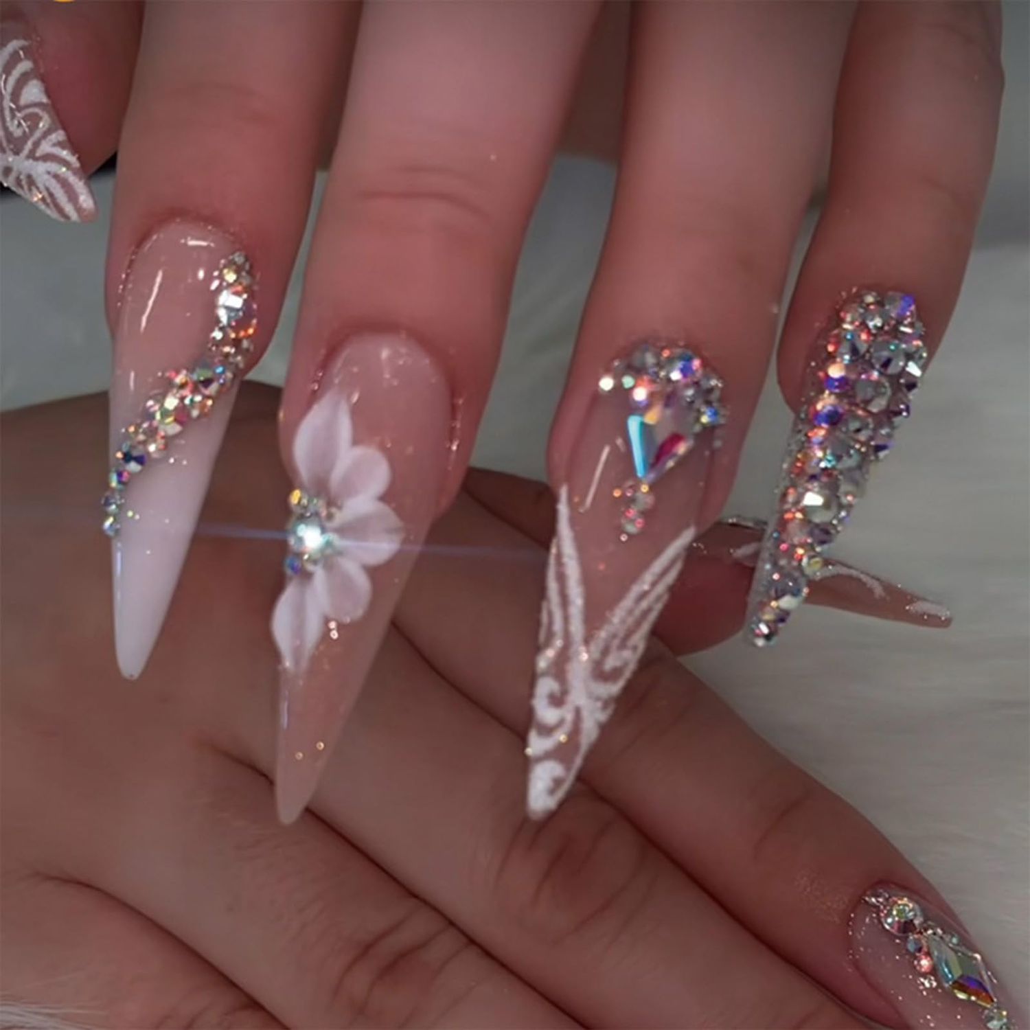 SINHOT Stiletto Press on Nails Long Fake Nails Glossy Glue on Nails Luxury Rhinestones Acrylic Nails White Bling Glitter Almond Artificial Nails Stick on False Nails with Design 24pcs