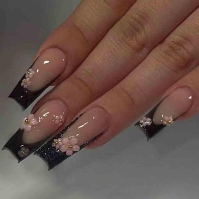 Foccna Black Press on Nails Long French 3D Flower Fake Nails Coffin Glossy False Nail Tips Artificial Nails Finger Manicure for Women and Girls,24pcs