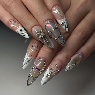 BABALAL Press on Nails Medium Almond Fake Nails Y2K Sliver Chrome Glue ons Nails French Tip Metallic Star Charm Design Acrylic Nails 24Pcs Stiletto Manicure False Nails