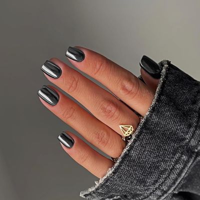 Mirror Metal Black Press on Nails Short Square, Chrome Glazed Short Gel Nails Press on Bling Shiny Plating Acrylic Nails Reusable Thick Fake Nail for Women Glue on Nails False Nail