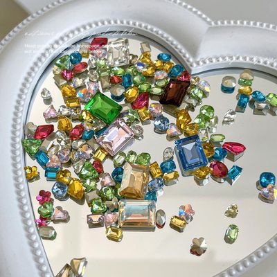 100pcs Luxury Nail Charms Gems Shiny Colorful Rhinestones Mix Styles 3D Candy Star Heart Crystals Diamonds Jewelry Rhinestone Nail Art Supplies DIY Crafts
