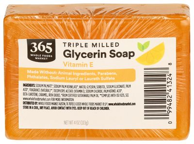 365 by Whole Foods Market, Translucent Vitamin E Soap Bar, Triple Milled Glycerin Soap, 4 Ounce