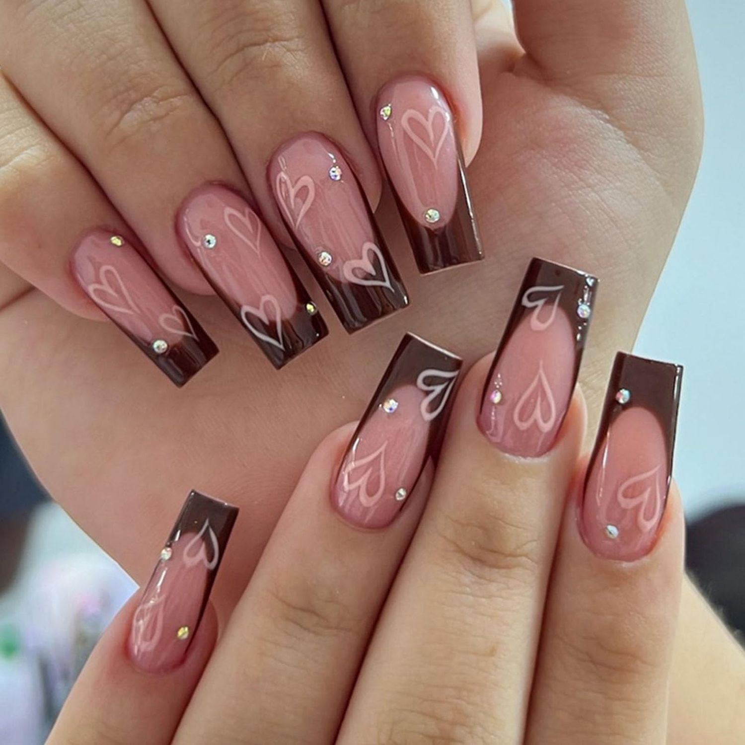 Valentines Day Press on Nails Medium Length Square Fake Nails with Rhinestones &amp; Heart Designs Brown French Tip Nails Press ons Glossy Glue on Nails Full Cover stick on nails for Women 24Pcs