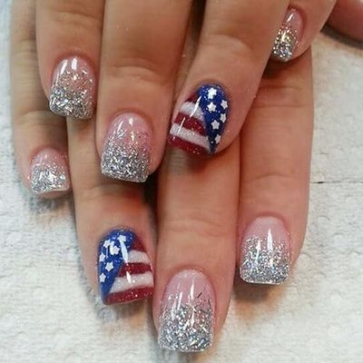 24Pcs 4th of July Press on Nails Short Square Fake Nails Silver Glitter Full Cover French Tips American Flag Star Design Glue on Nails Independence Day Nails Press ons for Women Patriotic Nails
