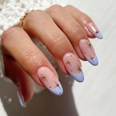 IMSOHOT Almond Press on Nails Medium Blue French Fake Nails Star Acrylic False Nails with Designs Glossy Glue on Nails Stiletto Stick on Nails for Women 24pcs