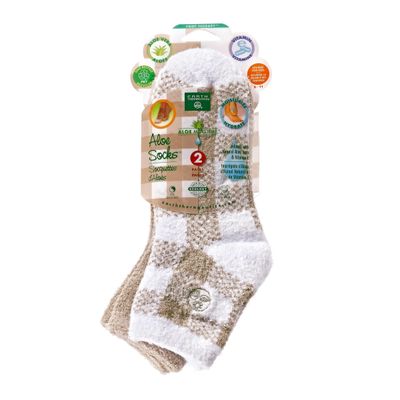 Earth Therapeutics Aloe Vera Socks - Infused with Natural Aloe Vera &amp; Vitamin E - Helps Dry Feet, Cracked Heels, Calluses, Dead Skin - Use with Your Favorite Lotions - Tan Plaid (2 Pairs)
