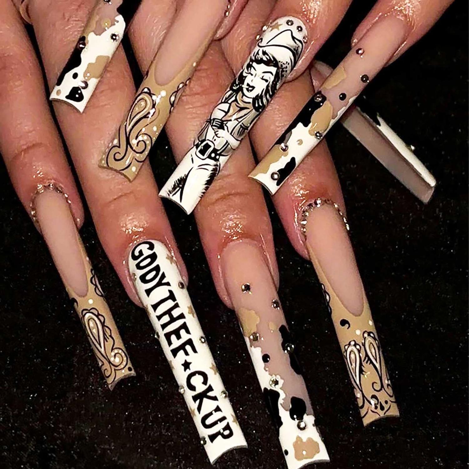 Rilafuvu XXL Press on Nails Extra Long Fake Nails Ombre Cow color Nails press ons Glue on Nails Acrylic Nails Glossy Coffin False Nails for Women 24Pcs (cowboy long square nails)