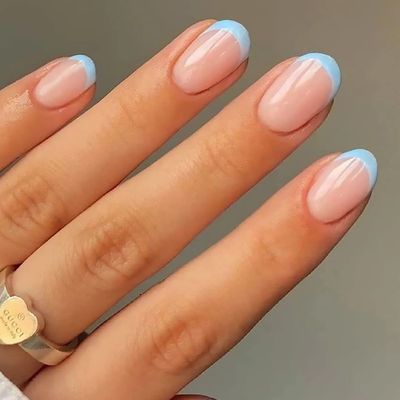 MERVF Oval Press on Nails Short Press on Fake Nails Blue French Tip Round Acrylic Nails Classic Glue on Nails Glossy 24pcs False Nails