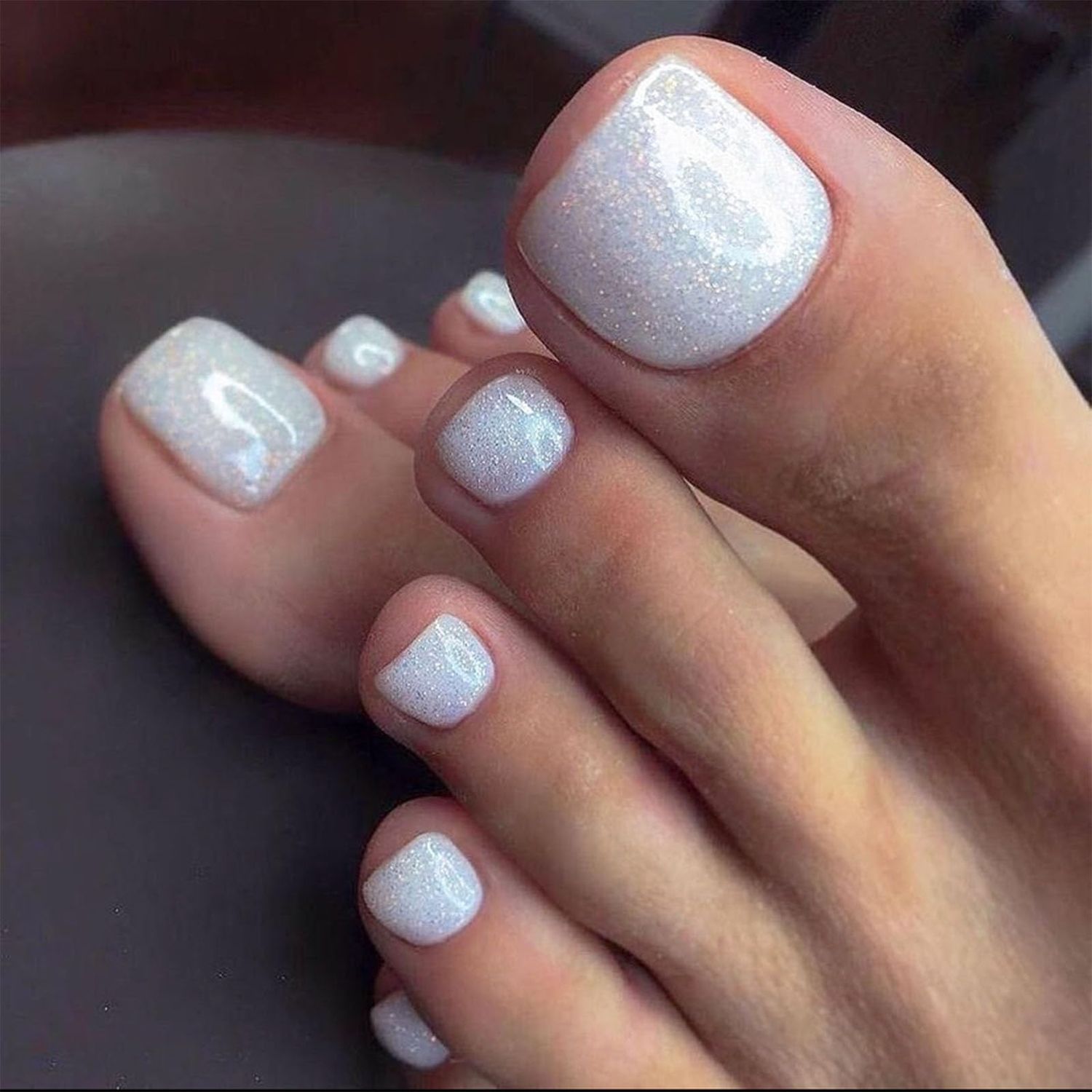 White Press on Toenails Short Square Toe Nail Press ons Summer Fake Toenails with Glitter Designs Glossy Acrylic Toenails Full Cover Beach Toenail for Women 24 Pcs