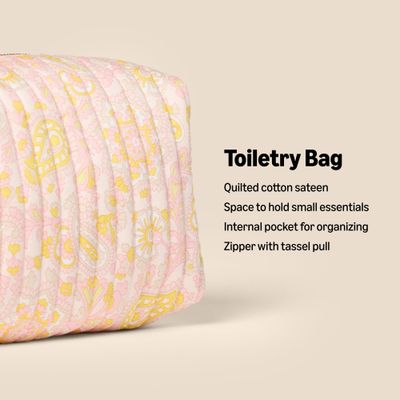 Amazon Essentials x Sofia Grainge Womens Quilted Makeup Toiletry Bag
