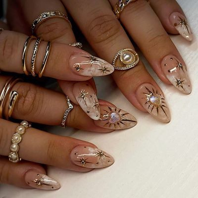 24Pcs Almond Press on Nails Medium Length Gold Star Fake Nails with Rhinestones Designs Full Cover Nude Gradient Acrylic Nails Sun Stars False Nails Heart Diamond Stick on Nails for Women Girls