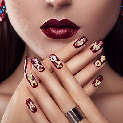 Leelosp 52 Pieces Letters Nail Stud Stickers Alloy Rhinestone Letter Charms 3D Capital Alphabet Nail Studs English Alphabet Charms Decoration for Women Adults Making Crafts DIY Manicure