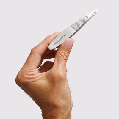 Tweezerman Wide Grip Slant Tweezer