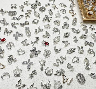 30 PCS Nail Charms Silver Nail Charms Nail Charms y2k Mix Styles Nail Gems Shiny Pearl Alloy Nail Rhinestones Flower Butterfly Heart Star Snake Rabbit Charms for Nails Art DIY Design
