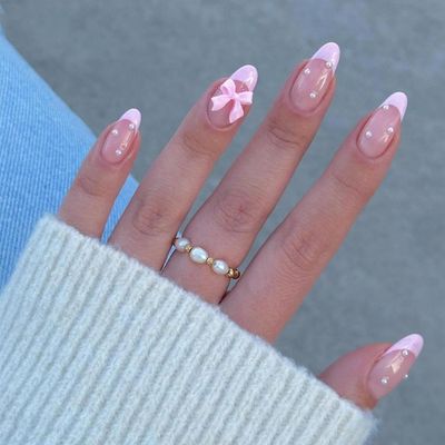 24Pcs French Press on Nails Almond Fake Nails with Bow Pearl Design Pink French Tip False Nails Cute Pink Press on French Nail Tips Glossy Artificial Nails Acrylic Stick on Nails for Women Manicure