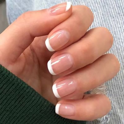 LPOODDNU White French Tip Press on Nails Short Square Fake Nails Glossy Pink Nails Full Cover Glue on Nails Acrylic False Nails Cute Artificial Stick on Nails for Women Girls DIY Nail Salon - 24PCS