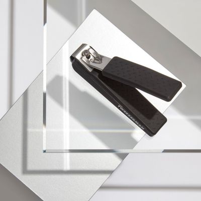 Tweezerman Mens Precision Grip Toenail Clipper, Black