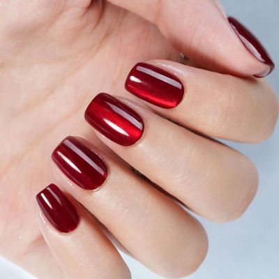 Red Press on Nails Short, Jofay Fashion Soft Gel Fake Nails, Cat Eye Press on Nails, Reusable &amp; Natural Acrylic False Nails, Stick on Nails for Women Girls Gift, Glue on Nails Kit 32 Pcs