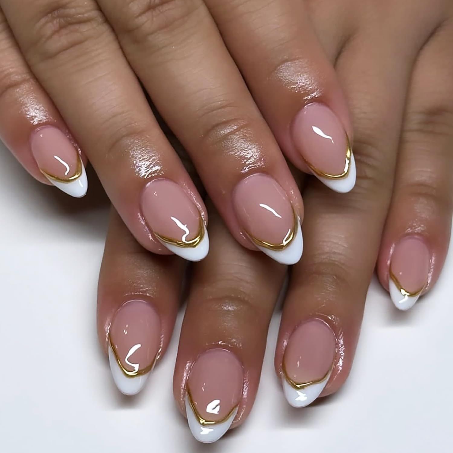 24Pcs French Tip Press on Nails Short Length Gold Line Fake Nails Almond Shape Full Cover White French Acrylic Nails with Designs Reusable French Lines False Nails Stick on Nails for Women Nail Decor