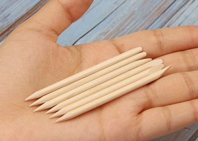 Mini Skater 2.9inch Small Orange Wood Nails Sticks Smooth No Splinters Nail Polish Cuticles Pusher Remover for Cleaning Manicures Pedicures Care Tools Salon & Home Used(50)