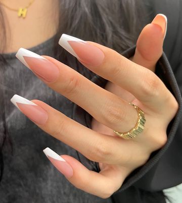 Artquee V French Tip Press on Nails Long Pink White Coffin Fake Nails Tips Glossy Full Cover Acrylic Nail Artificial Nail Art Reusable Stick on Nails Kit for Women - 30 Pcs in 15 Sizes