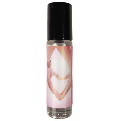Shadow Scents Love Perfume Oil Roll-on - A Luxurious Musk &amp; Amber Fragrance for Women