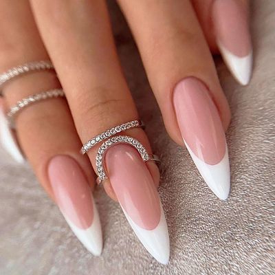 White French Tip Press on Nails Long Stiletto Fake Nails Nude Pink Reusable Almond False Nails Kit with Glue Full Cover Glossy Stick on Nails for Daily Nail Decoration Accessories 24Pcs