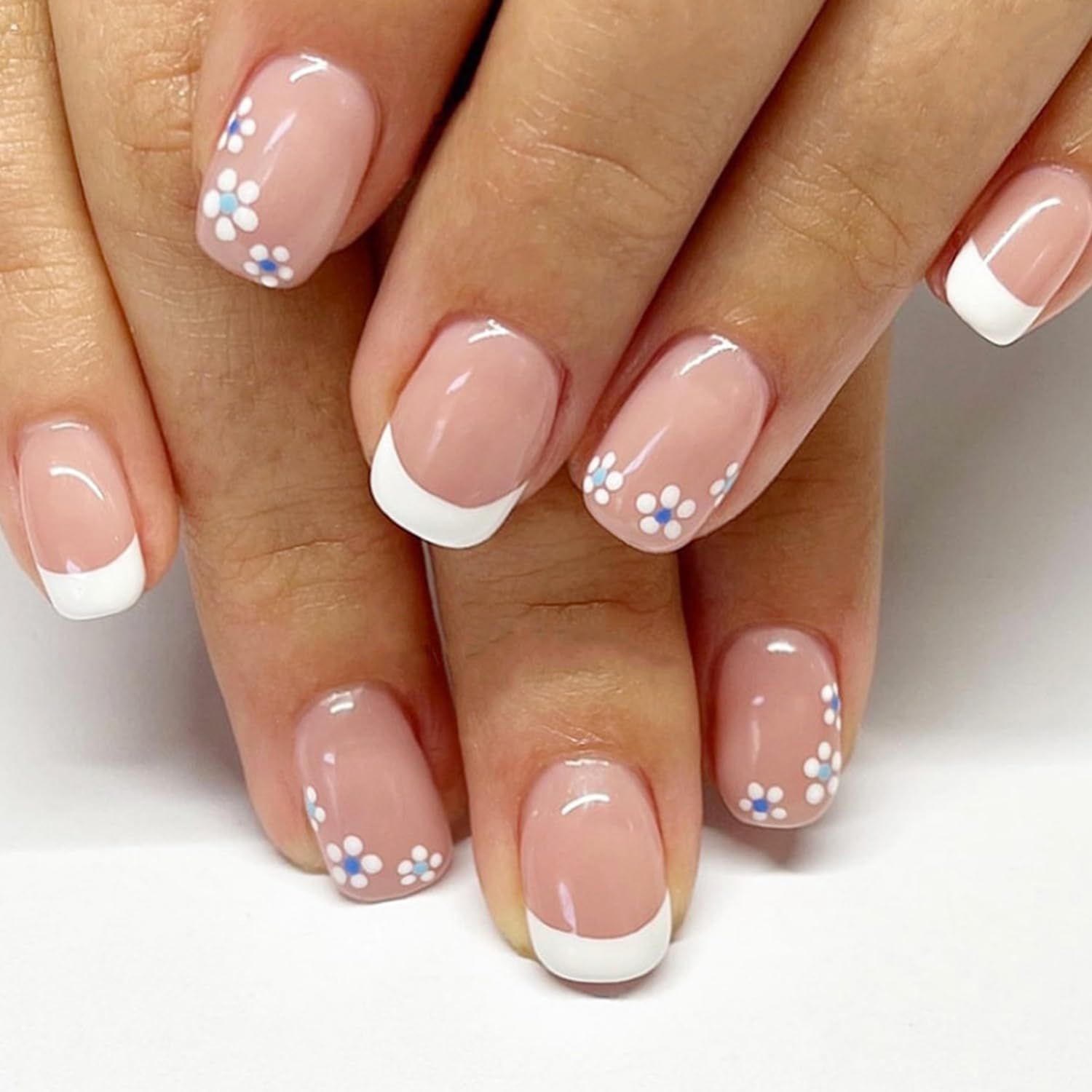 French Tip Press on Nails Short Square Fake Nails For Stick On 24Pcs/Set With Glue Acrylic Nails Press ons Spring Summer False Nails Cute Flower Nails White French Tips Nails for Women Girls