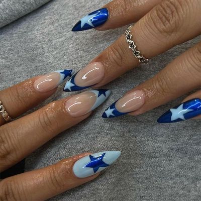BAOYAALIN Blue Press on Nails Short Medium Almond French Tips Y2K Fake Nails with Star Design Gel Glue on Nails for Women Girls Acrylic False Stick on Nail Manicure Decorations for Wedding 24Pcs