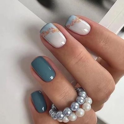 Generic 24Pcs Haze Blue Press on Nails Short Square Fake Nails with Gold Glitter Design Artificial Glossy False Nails Full Cover Acrylic Nails Art Kit Gel Glue on Nails for Women Manicure Decorations