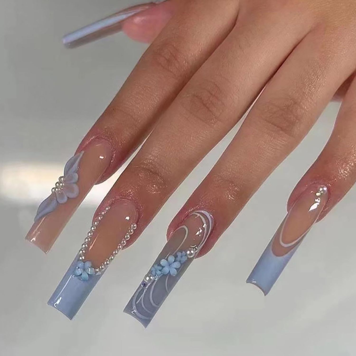DANMANR Fake Nails Blue Long Press on Coffin Nails Full Cover Acrylic Pearl Fake French Nails for Women and Girls 24PCS