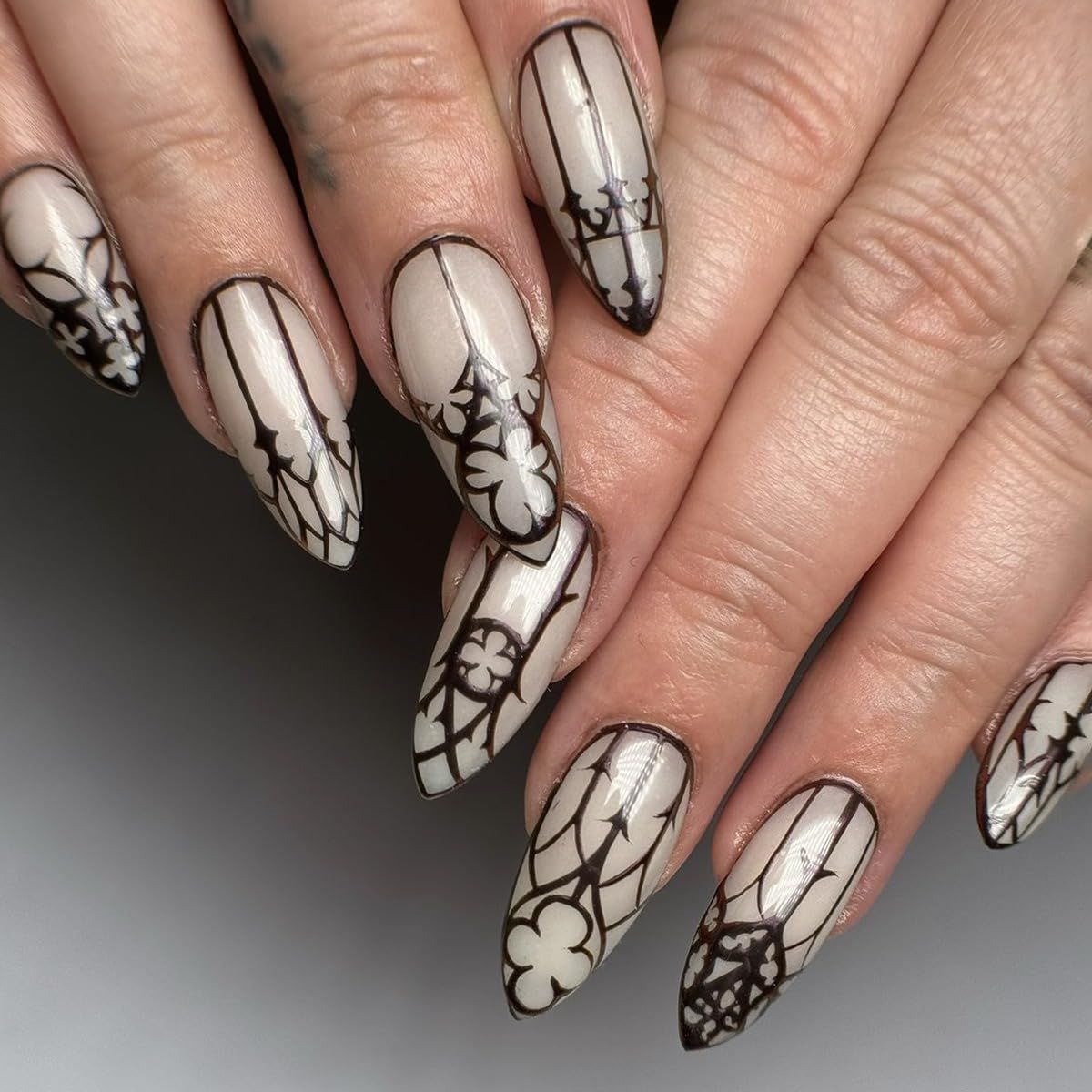 Almond Press on Nails Medium Length Fake Nails Black Goth Acrylic Glue on Nails Glow in the Dark False Nails with Designs Full Cover Glue on Nails Reusable Artificial Nails for Women 24Pcs