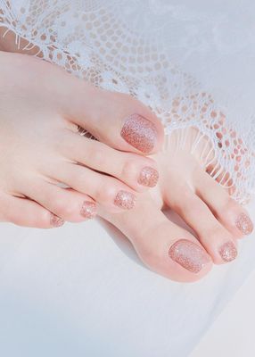 ohora Semi Cured Gel Nail Strips (P Diamant) - Nude, Glitter, Works with Any UV/LED Lamps, Salon-Quality, Long Lasting, Easy to Apply &amp; Remove - Includes 2 Prep Pads, Nail File &amp; Wooden Stick