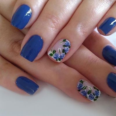 Short Press on Nails Square Fake Nails Full Cover False Nails with Blue Flower Designs Glossy False Nails with Nail Glue Nail Accessories Artificial Acrylic Nails for Women Girls 24 Pcs