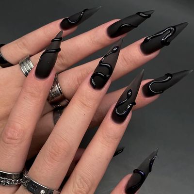24 Pcs Black Matte Press on Nails Long Stiletto Fake Nails Reusable False Nails with 3D Snake Design Handmade Acrylic Nails Press ons Almond Nails Artificial Full Cover Stick on Nails for Women