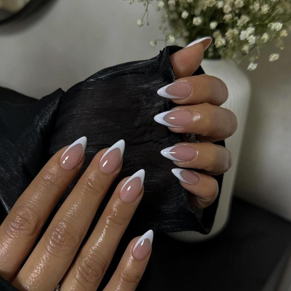 KQueenest 30 Pcs White French Tip Press on Nails Short Almond Nails Acrylic, Natural Nude Pink Medium Fake Nails Press ons, Classic Glue on Nails Short, Gel French Nails for Women DIY Manicure