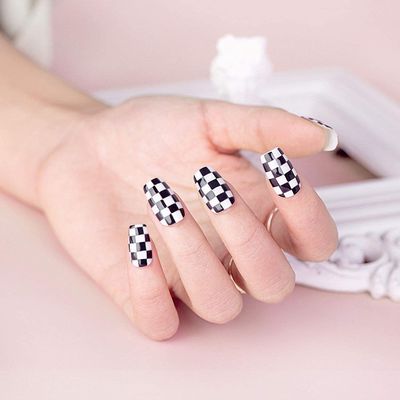 RARJSM 15ML Black White Gel Nail Polish Kit White Black Nail Polish Soak Off Led Lamp Cured Nail Art Vanish Starter Manicure Salon DIY at Home