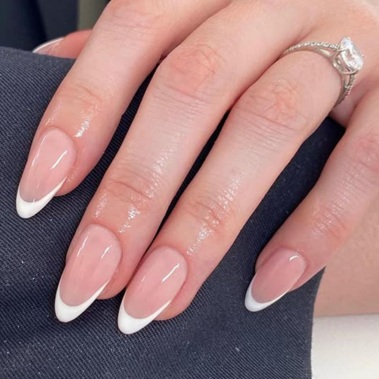Modelones French Tip Press on Nails Almond, Short Almond Fake Nails, Reusable Nail Kit with Nail Glue Adhesive Tabs Mini Nail File, Nails Press Ons 32Pcs 16 Sizes
