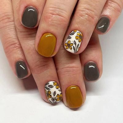 YOJIATOP Square Press on Nails Short With Floral Designs - Yellow and Grey Acrylic Glossy Glue on Artificial Stick on Nails for Women - Fall Style - 24Pcs