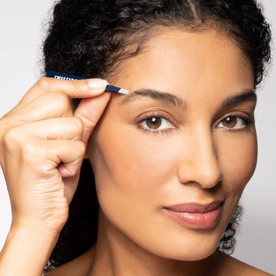 Tweezerman Exclusive Eyebrow Razor &amp; Evening Blue Mini Slant Tweezer