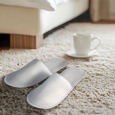 UrbanRoots 28 Pairs Disposable Slippers For Guests,Bulk Slippers For Hotel,Spa,Travel,Shoeless Home,Spa Slippers With Pouch,Non-Slip(White)