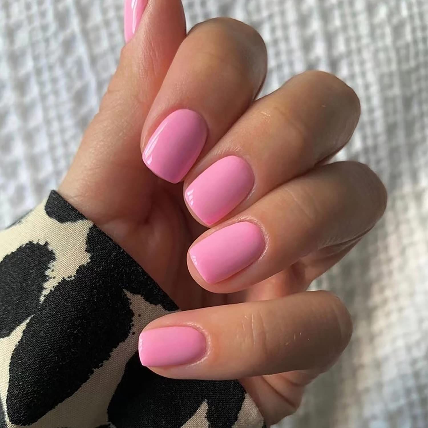 RIICFDD Square Press on Nails Short Fake Nails Nude Acrylic False Nails Extra Short Pink Artificial Nails Glossy Solid Color Full Cover Glue on Nails Stick on Nails for Women GirlsLight Pink24 Pcs