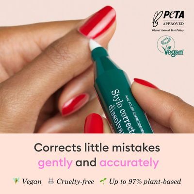 MANUCURIST Nail Polish Corrector Pen Green Flash Gel Polish Corrector Pen 3 Refills Acetone-Free, Plant-Based Nail Polish Remover Gel Nail Polish Accessorie