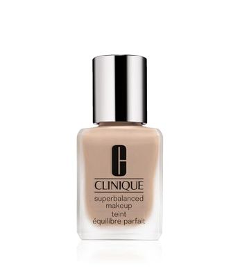 Clinique Superbalanced Oil Free Liquid Foundation Makeup For Dry to Oily Skin Types | Hydrating Moisturizing, Vanilla, 1 Fl Oz