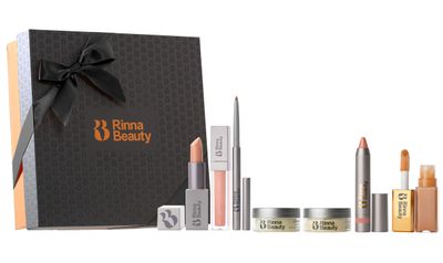 Rinna Beauty Lisa Essentials Bundle - Lip Care Kit With Hydrating Mask, Exfoliator Scrub, Gloss, Lipstick, Liner, Crayon, Plumper Oil - Vegan, Cruelty &amp; Paraben-Free (Pack of 7)