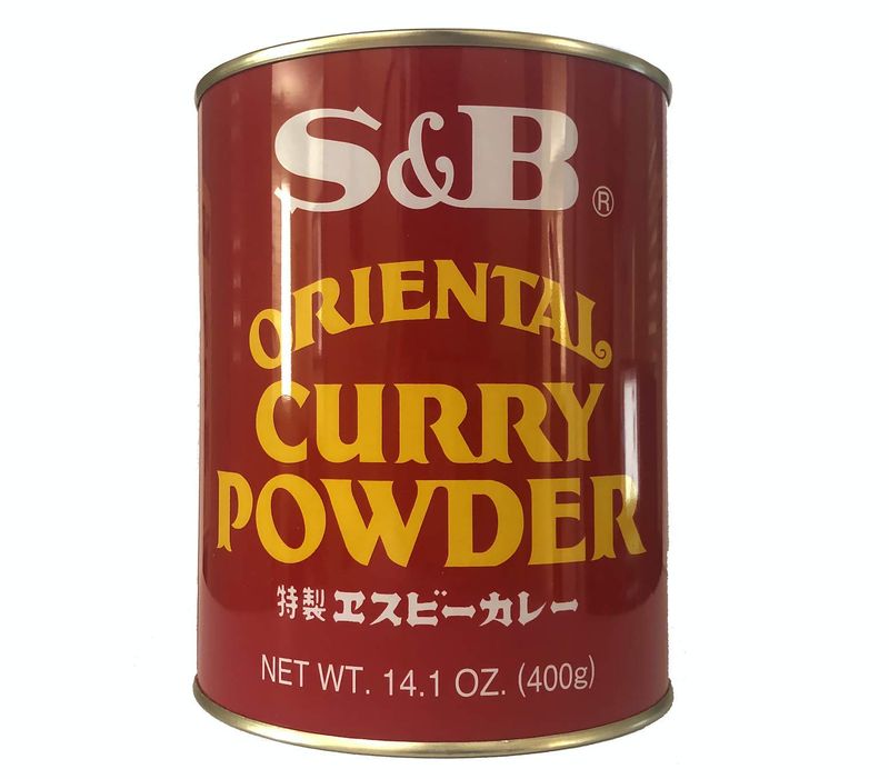 S&amp;B Japanese Oriental Curry Powder , Commercial Bulk Size Tin - 14.1 Ounce (400 Gram)