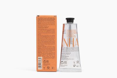 natura - Ekos Castanha Nourishing Foot Cream - Nourish & Soothe Dry Skin - Fast Absorbing - With Brazil Nut Oil to Deeply Moisturize - Vegan & Cruelty-Free - 2.6 oz (75g)