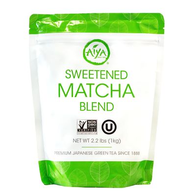 Aiya Sweetened Matcha Blend Powder - Matcha Latte Powder With Antioxidant-Rich Japanese Green Tea &amp; Pure Cane Sugar - Ideal for Smoothies, Lattes, and Culinary Creations - 1kg Bag (2.2 lbs)