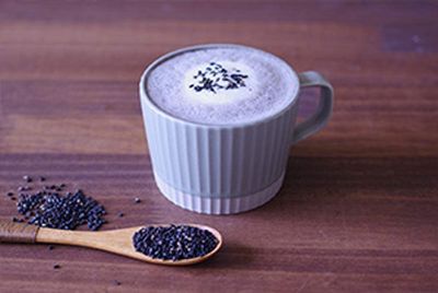 IPPINKA Japanese Black Sesame Latte